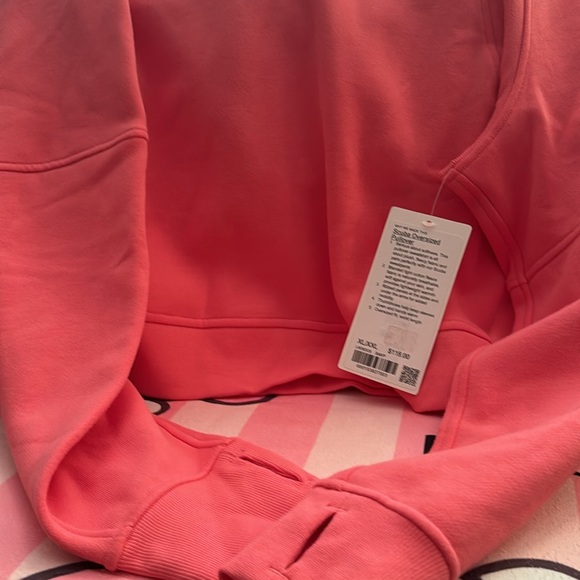 Lululemon Scuba Oversized Pullover NWT- XL/XXL and XS/S Sakura Pink - Picture 5 of 5